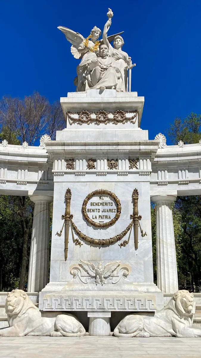 The Hemiciclo a Juárez monument to Benito Juárez in Mexico City