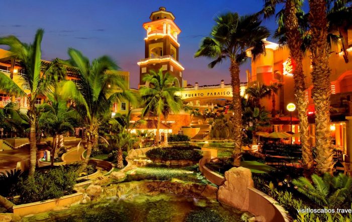 Puerto Paraíso Mall by the Cabo San Lucas Marina