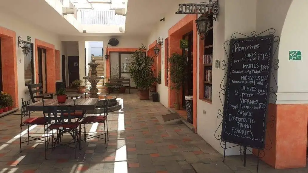 Café Cabo Plaza Cota