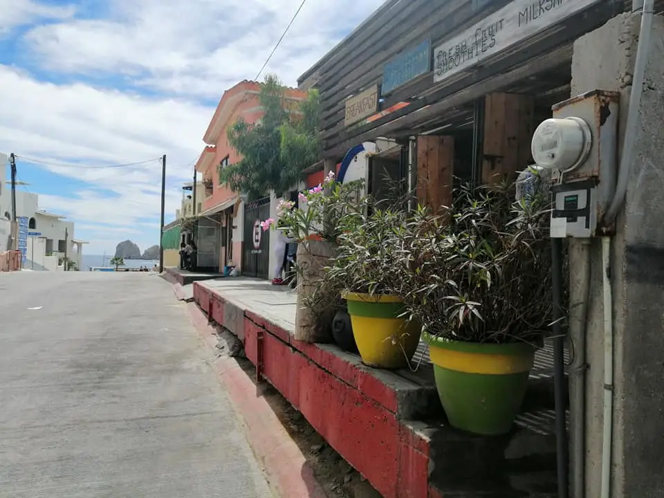 Exterior El Jarro Café & Grill, Cabo San Lucas